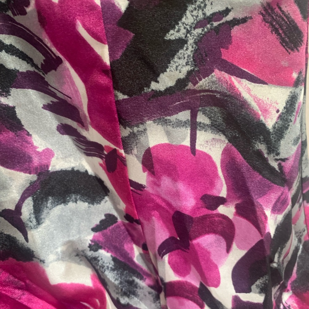 Dress - Picture 6 of 6